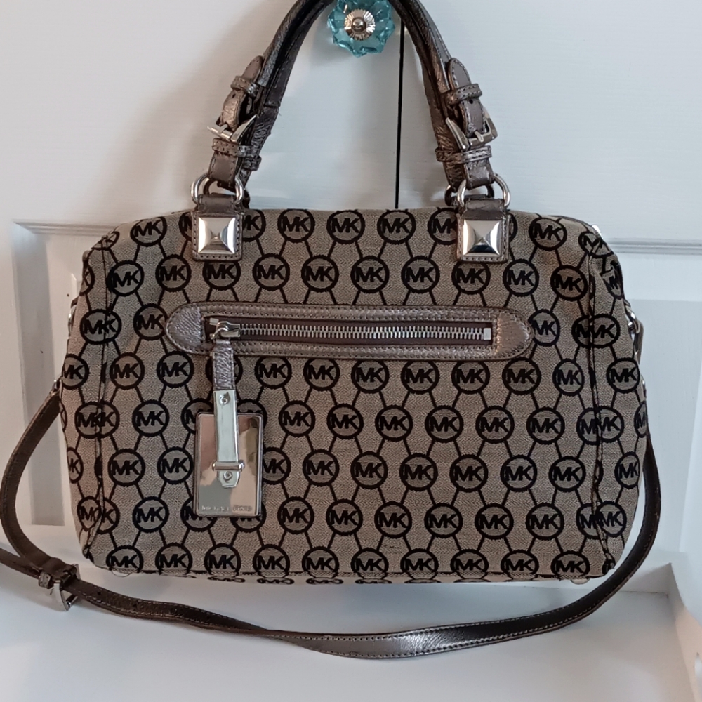 Michael Michael Kors Calista Signature Jacquard Metallic Bag